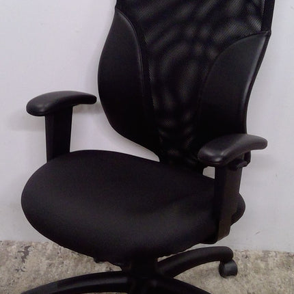 Black High Back Tilter Office Chair