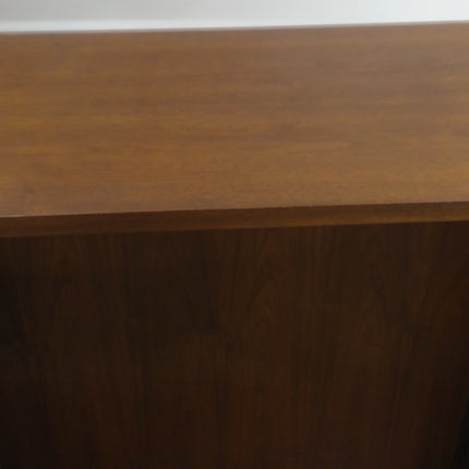 36" x 48" Shelving Unit