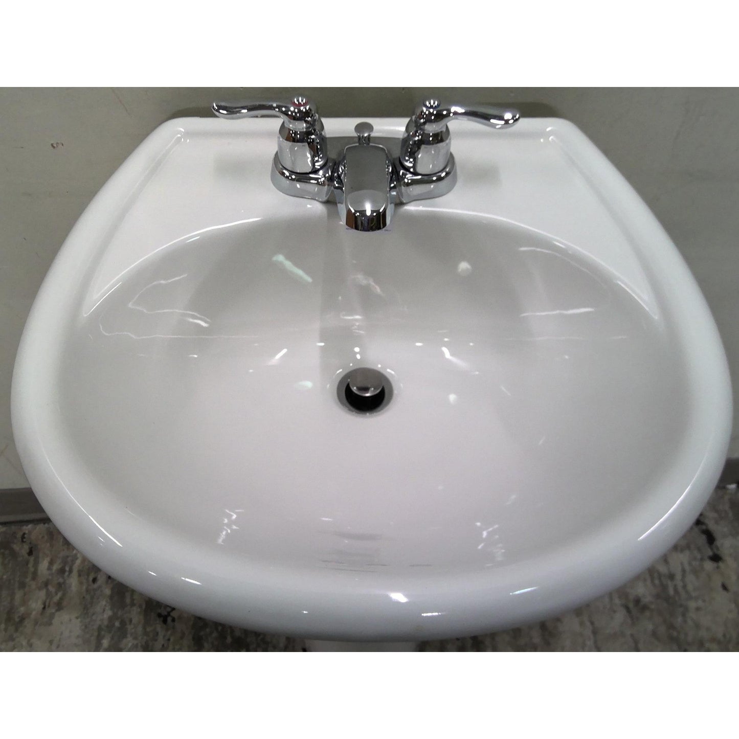 Pedestal Sink with Faucet