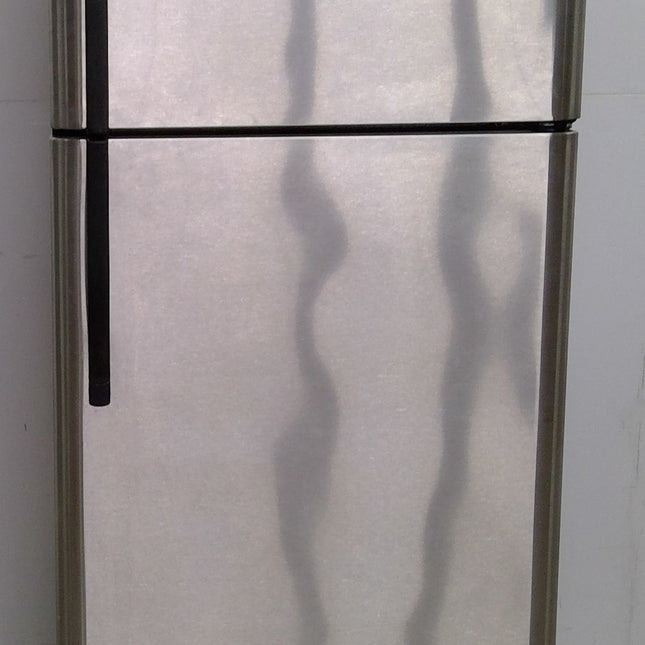 Kenmore Refrigerator in Stainless Steel