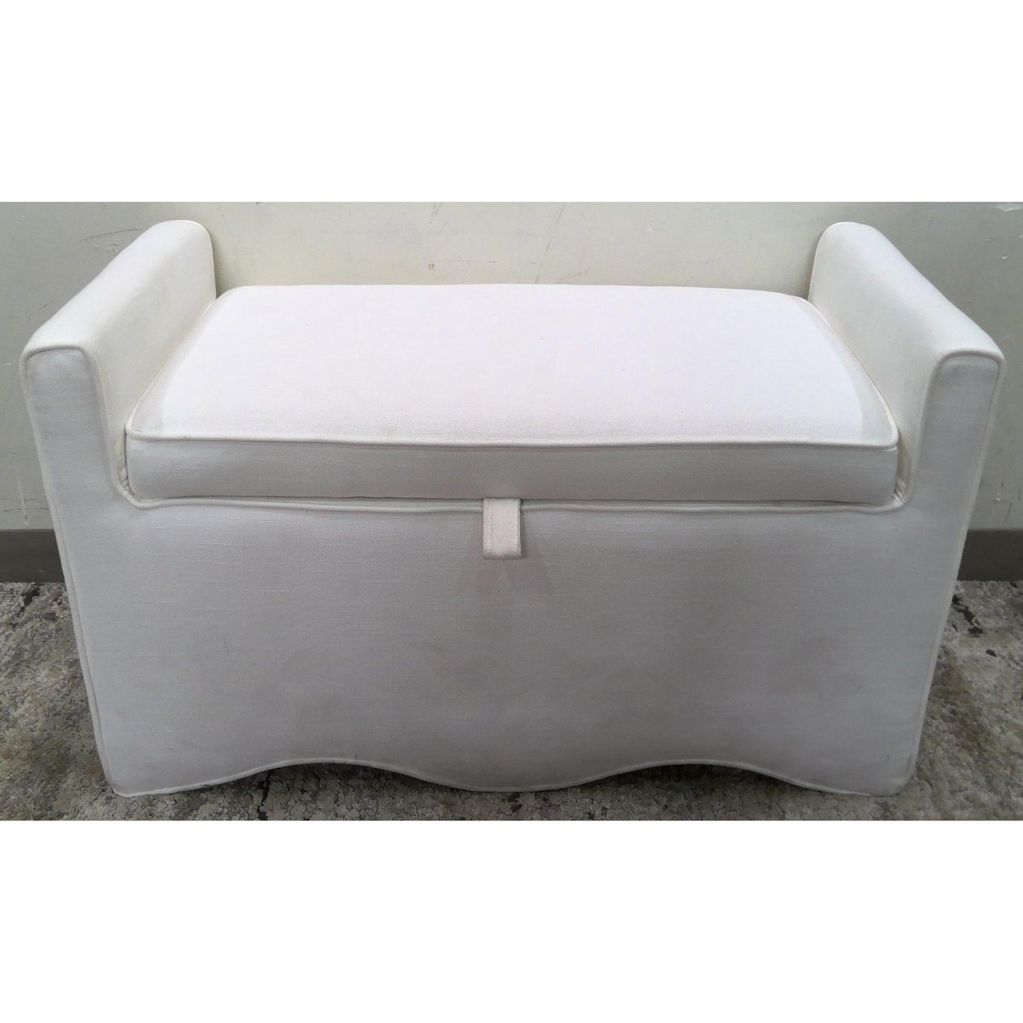 36" White Storage Bench