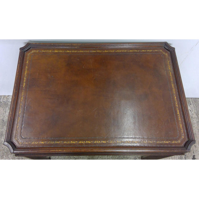 18" x 26" End Table with Lower Shelf (Added 07/24/2026)