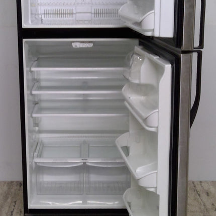 Kenmore Refrigerator in Stainless Steel