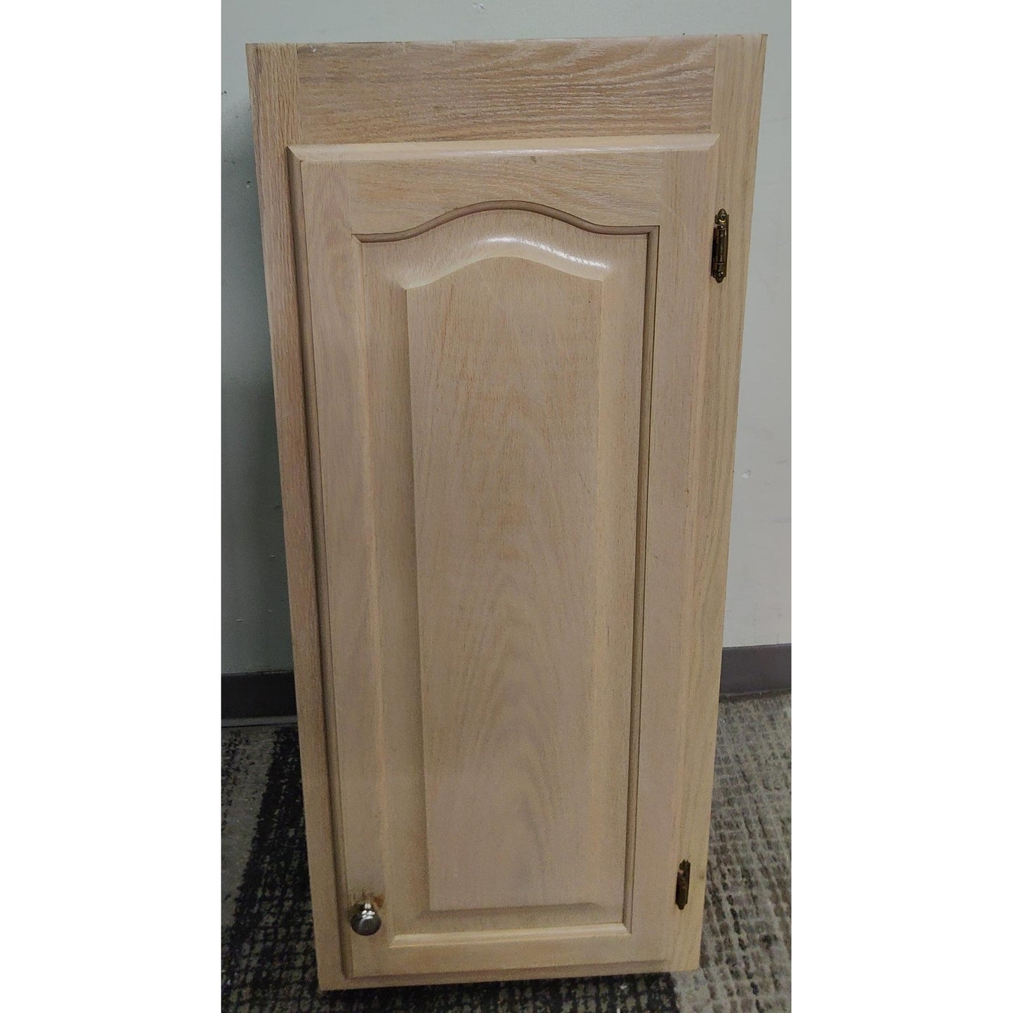 18" Upper Cabinet