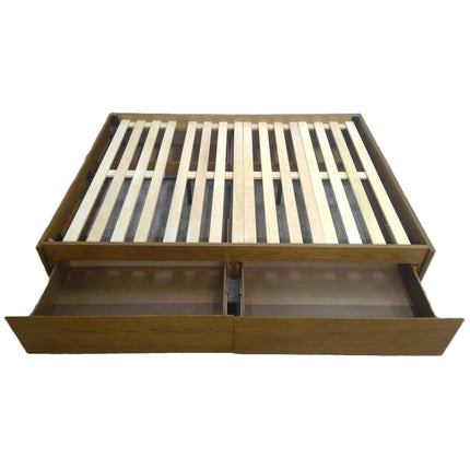 Queen Platform Storage Bed - Smoked Oak