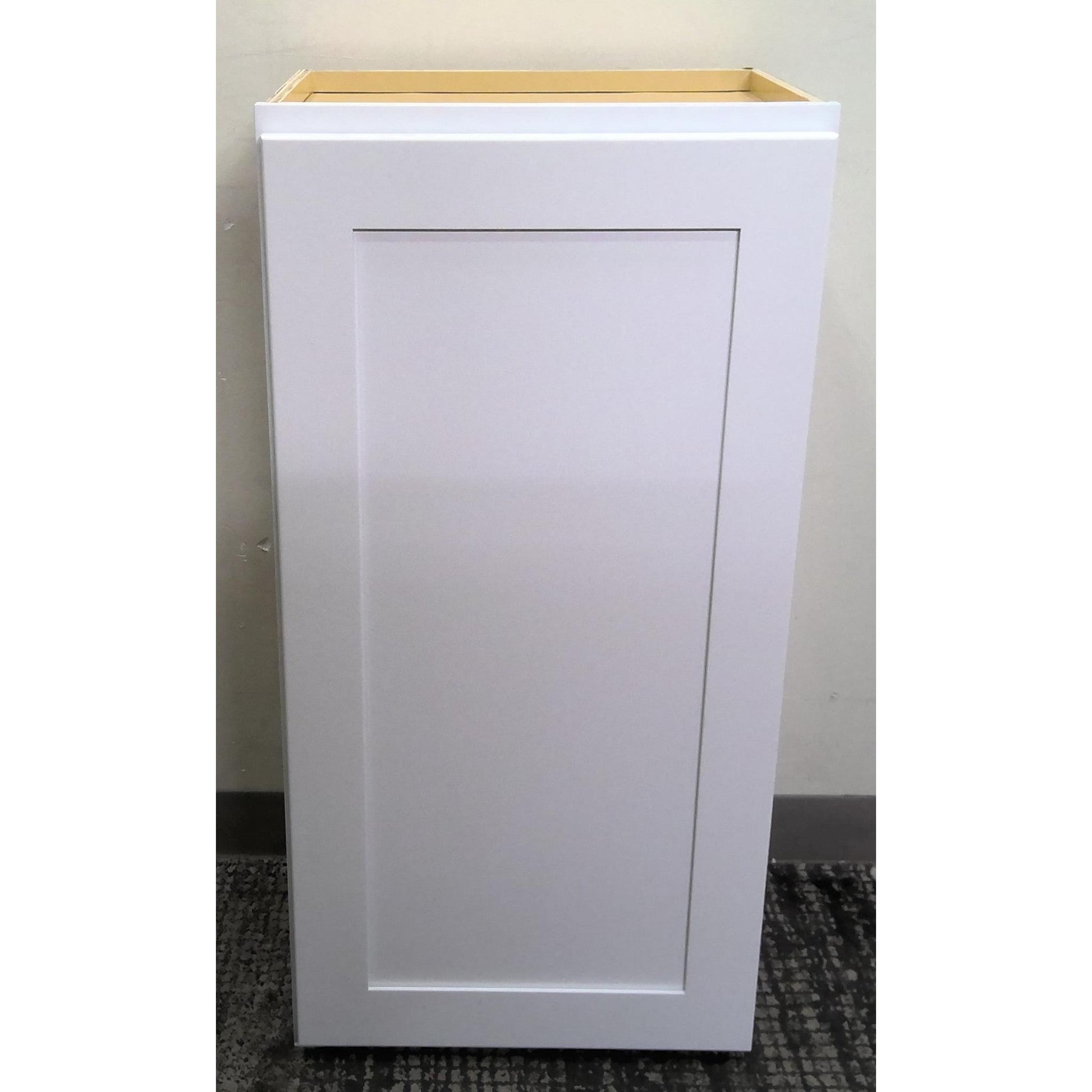 18" White Upper Cabinet