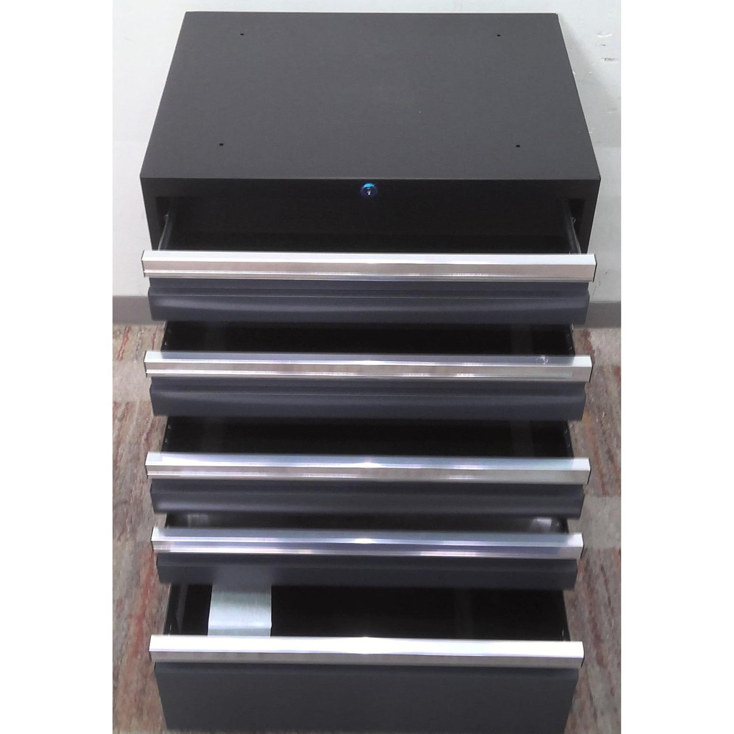 Black and Gray 5-Drawer Tool Cabinet