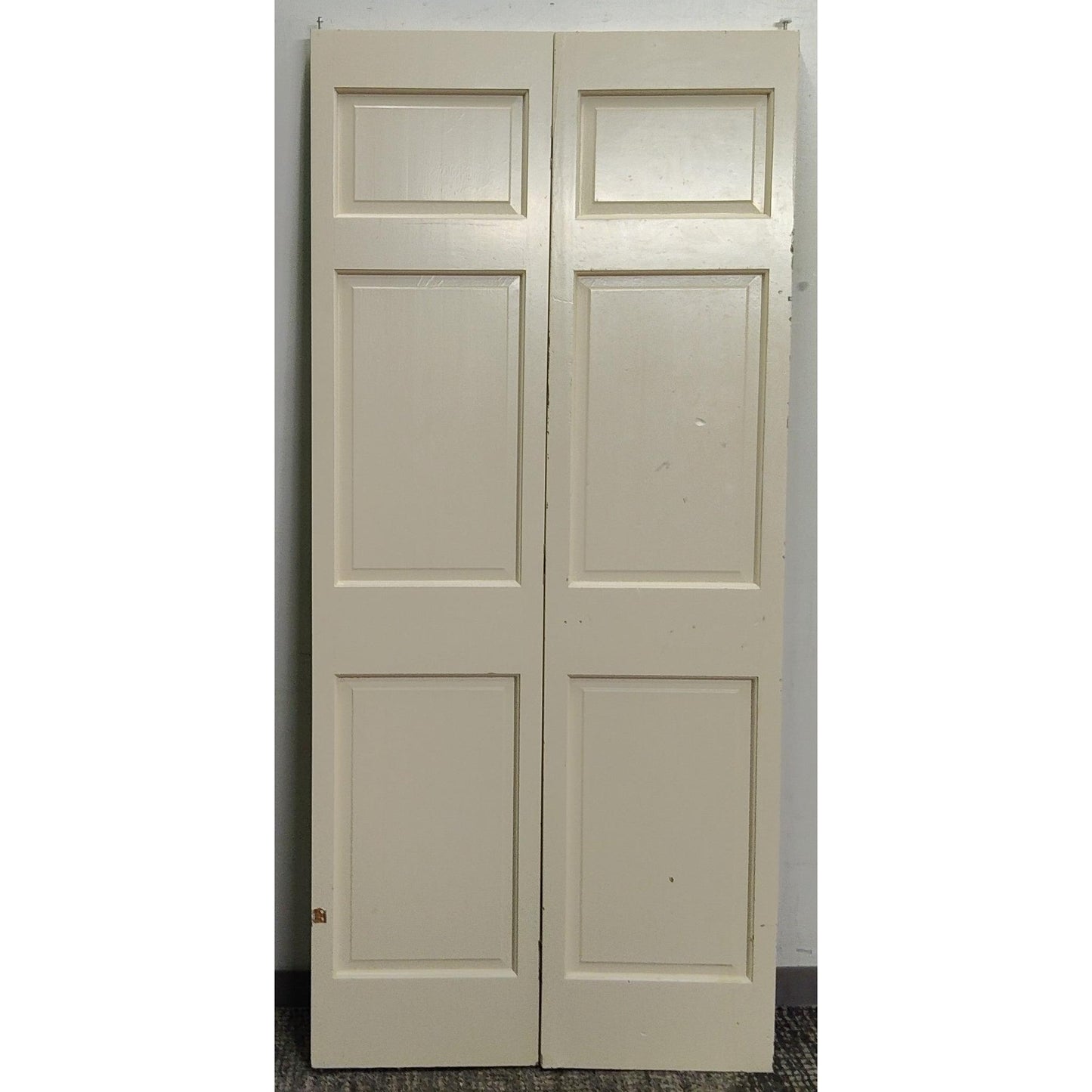 36" x 78.5" Bifold Closet Door