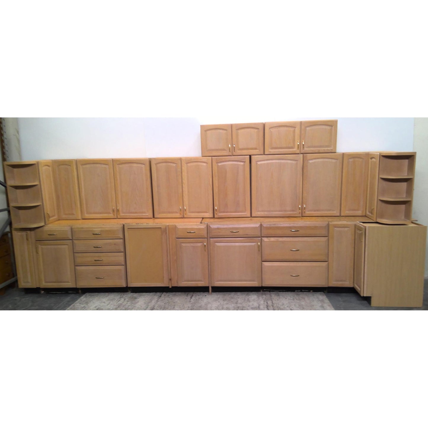 16 Piece Cabinet Set