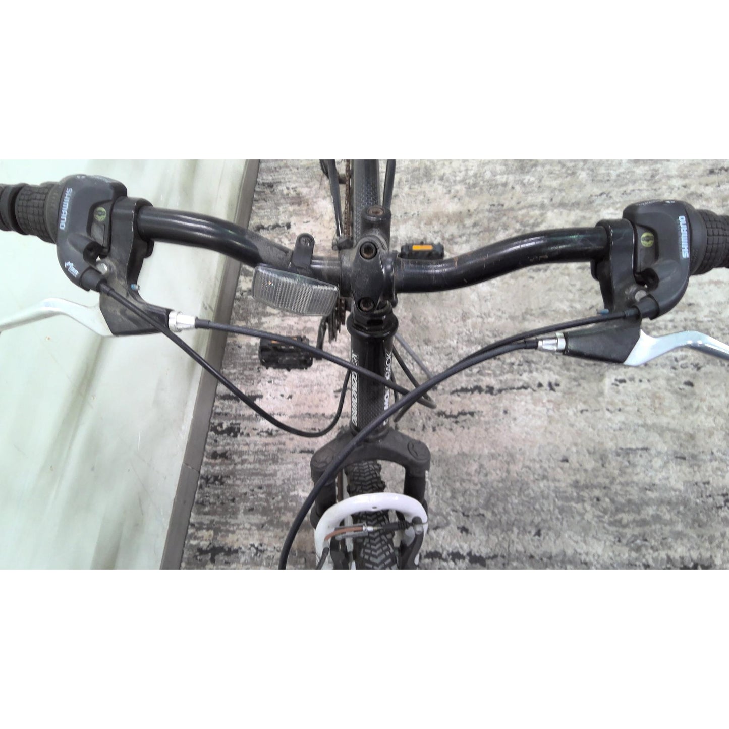 Diamonback Outlook 6061 Mountain Bike