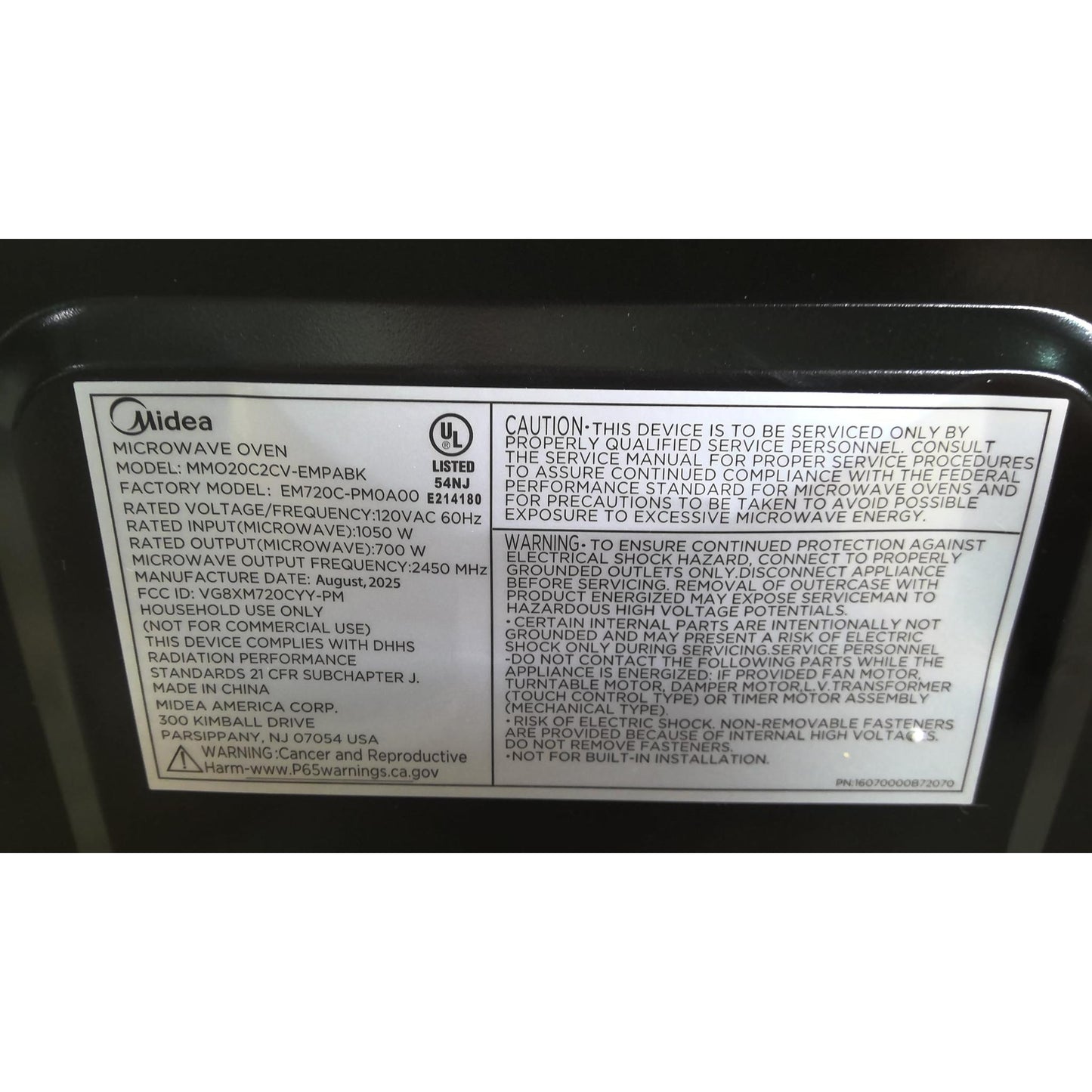 0.7-cu ft 700 -Watt Black Countertop Microwave