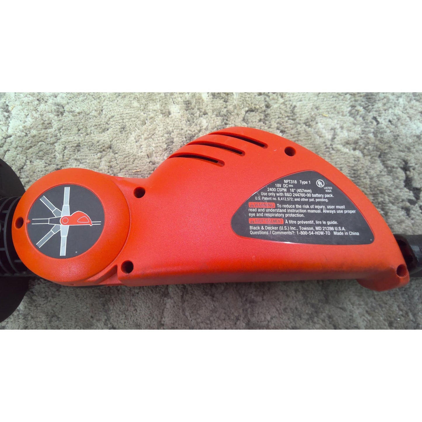 Black and Decker Cordless Pole Hedge Trimmer