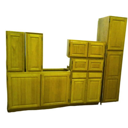17-Piece Oak Shaker Cabinet Set
