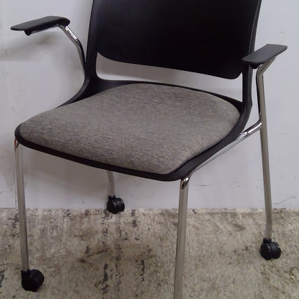 Black and Gray Office Chair