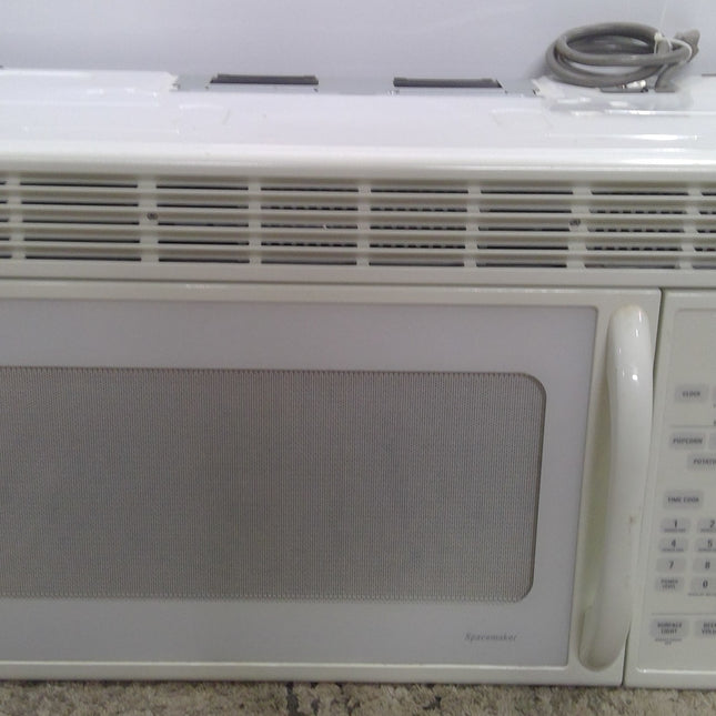 GE Spacemaker White 1.6 Cu. Ft. Over the Range Microwave Oven (Added 07/25/2026)