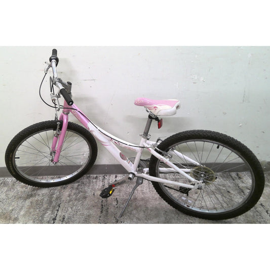 Trek MT200 Mountain Bike