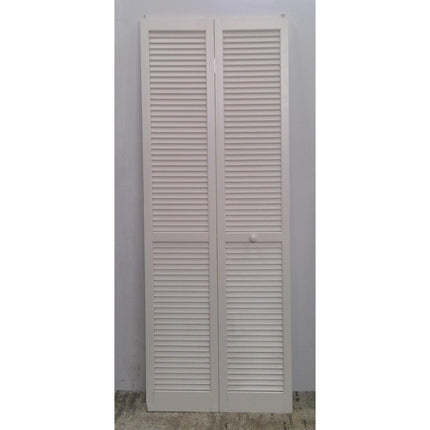 29.5" x 79" Louver Bifold Closet Door