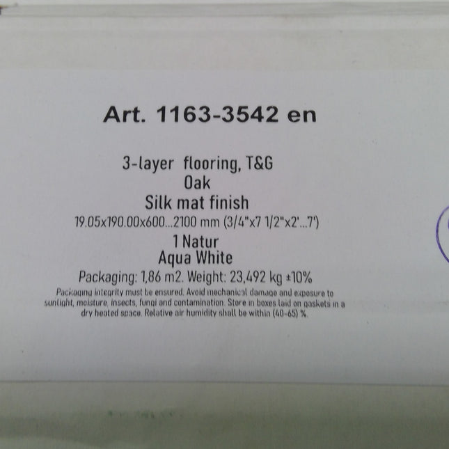 20 Square Feet of Oak Engineered Wood Flooring (1 Box)