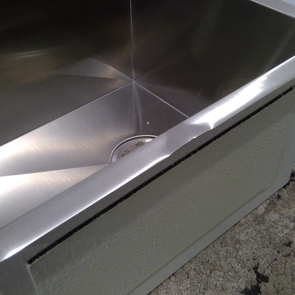 32" Undermount Double Bowl Stainless Steel Sink