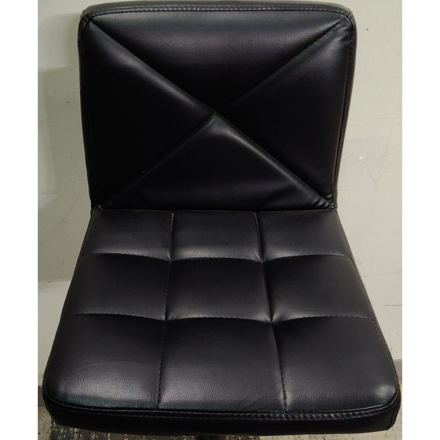 Black Barstool