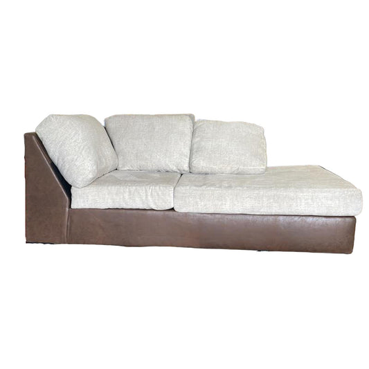 Left-Facing Corner Chaise
