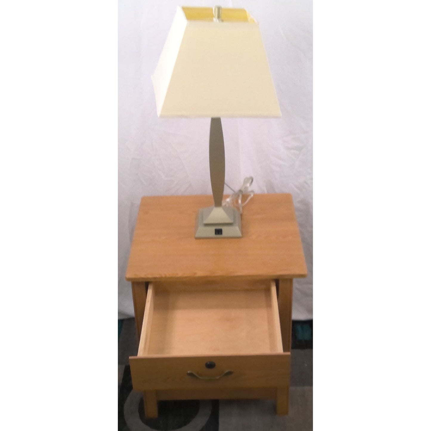 End Table with Built In Lamp