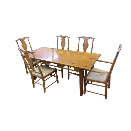 Kitchen table & Chairs
