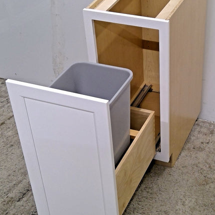 15" White Trash Pullout Base Cabinet