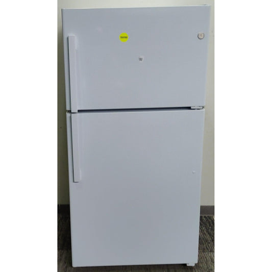ReStore Select x GE21.9 Cu. Ft. Top-Freezer Refrigerator - DA821980 - FL