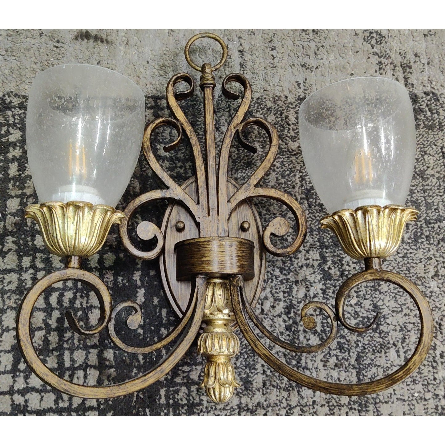 Double Sconce