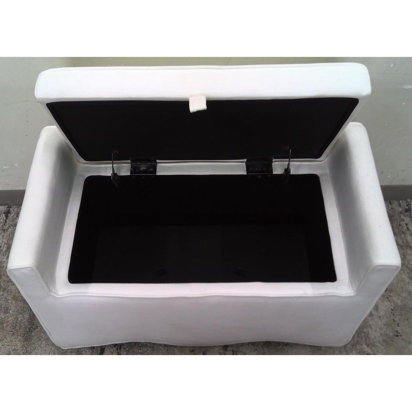 36" White Storage Bench